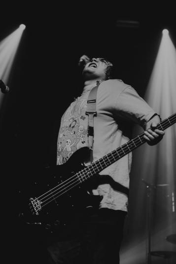 concert-neck-deep-paris-6095