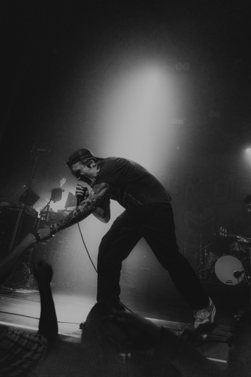 concert-neck-deep-paris-6402