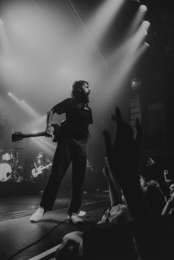 concert-neck-deep-paris-6903