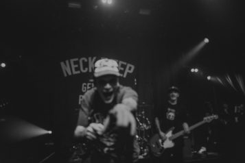 concert-neck-deep-paris-7018-scaled