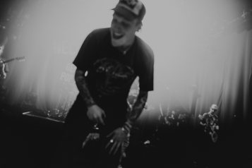 concert-neck-deep-paris-7024